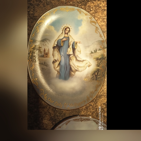 Bradford Collector Plates - Visions Of Our Lady Collection. - Picture 5 of 8
